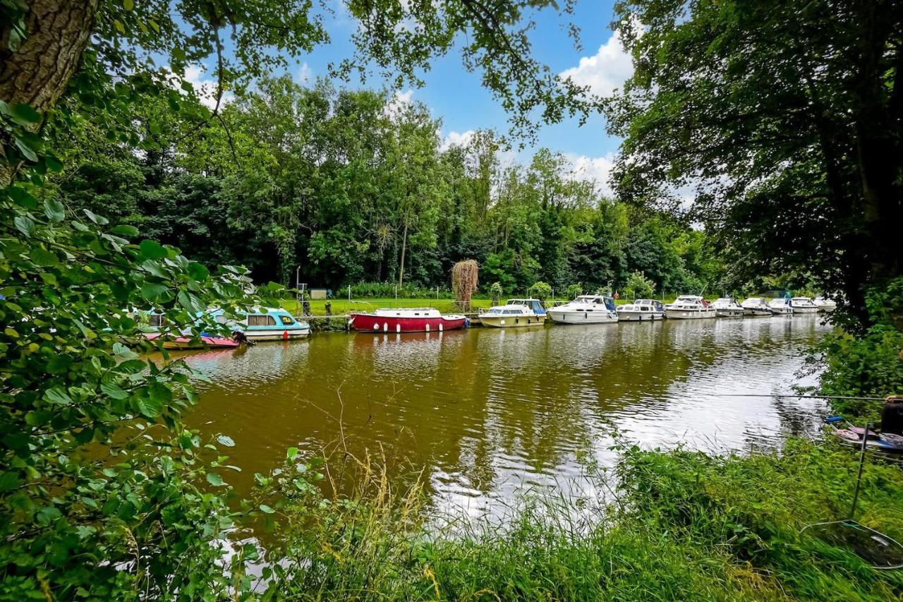 Riverside Maidstone Buitenkant foto